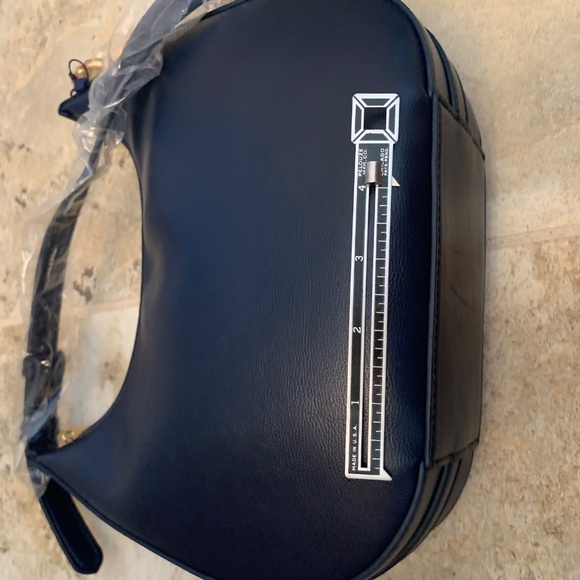 NWT French Connection Moritz Hobo Vegan Leather Shoulder Bag textured Navy blue - Picture 5 of 9